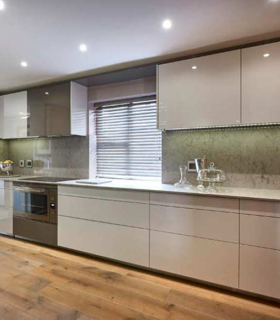 Basswood Venetian Blinds